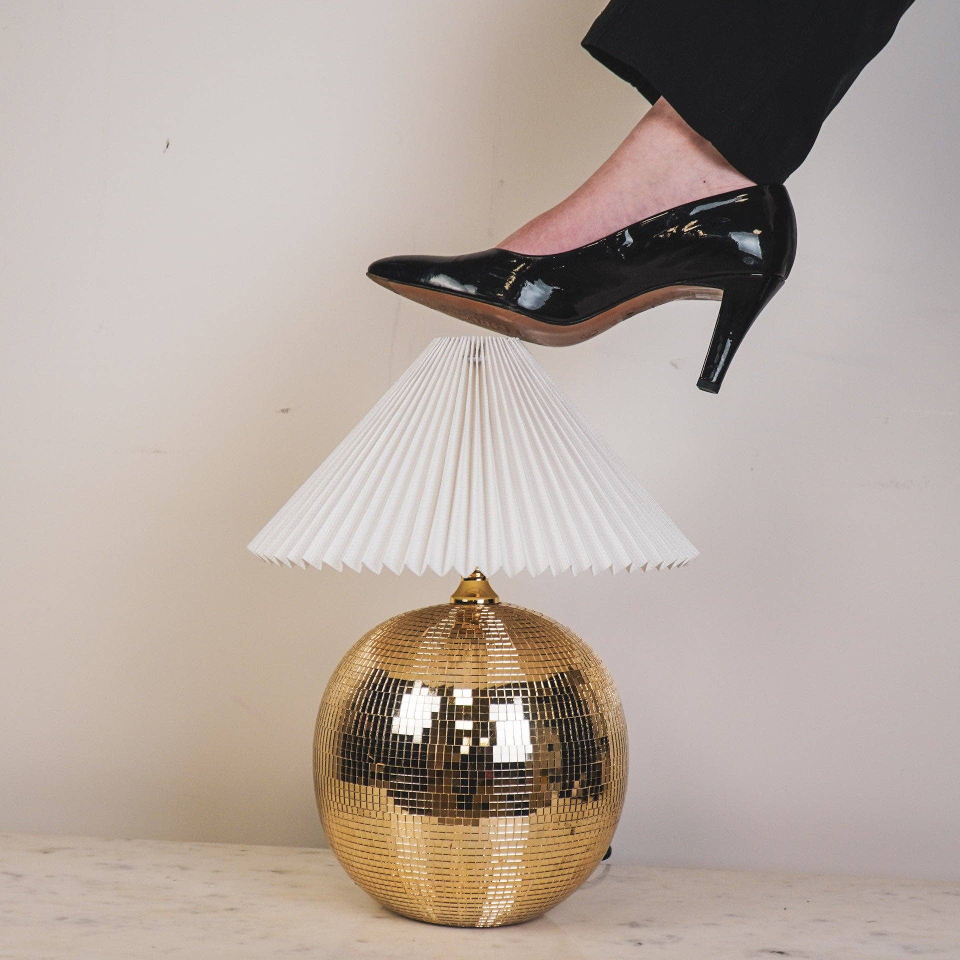 Lampada - Lampada da tavolo Sfera a specchietti - Vetro - Oro - 20x20x20cm