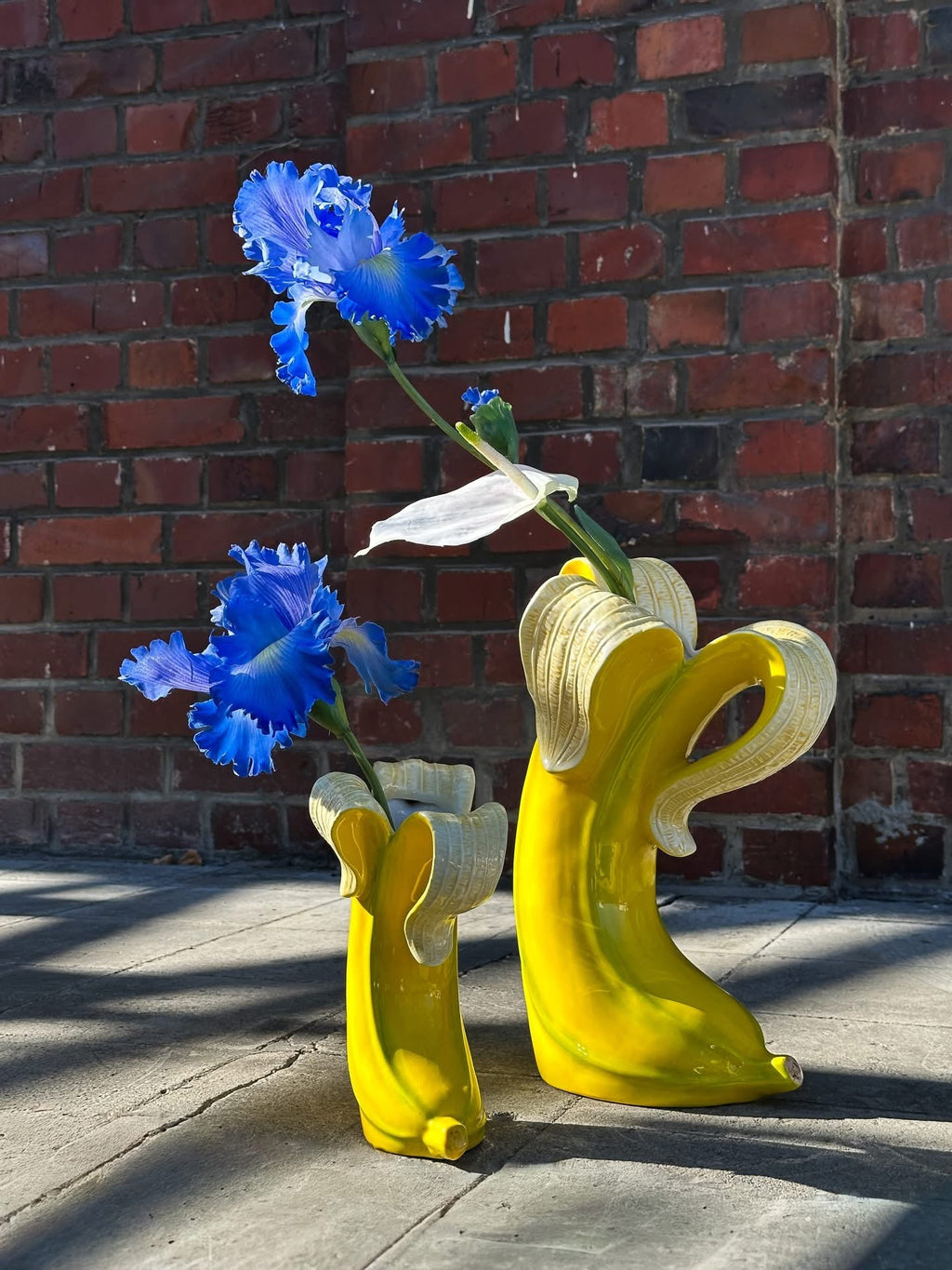 Grand Vase Banana Romance