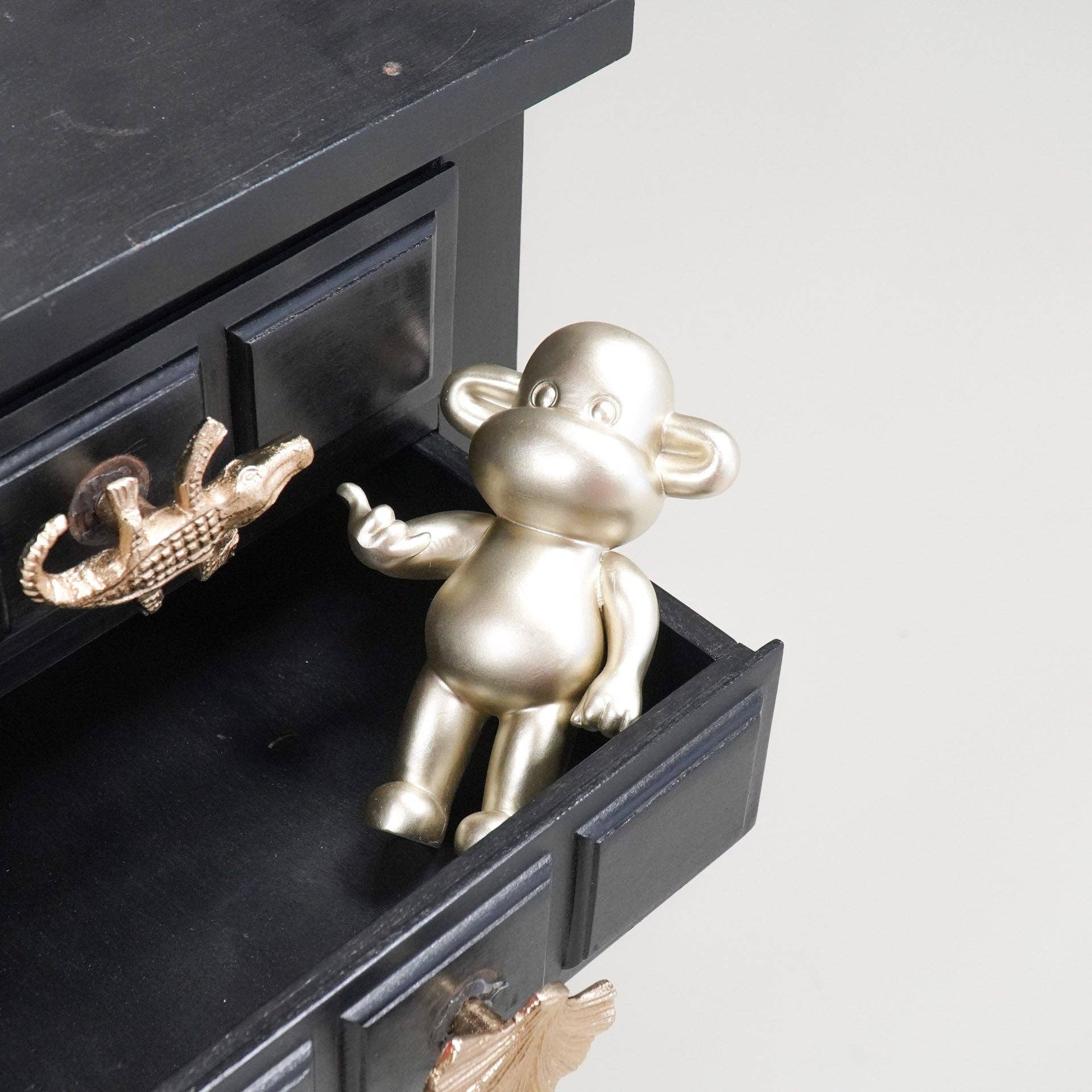 Ornamento - Statuetta Scimmia Hang Loose "La Leggenda" - Poliresina - Oro - 11x7x19cm