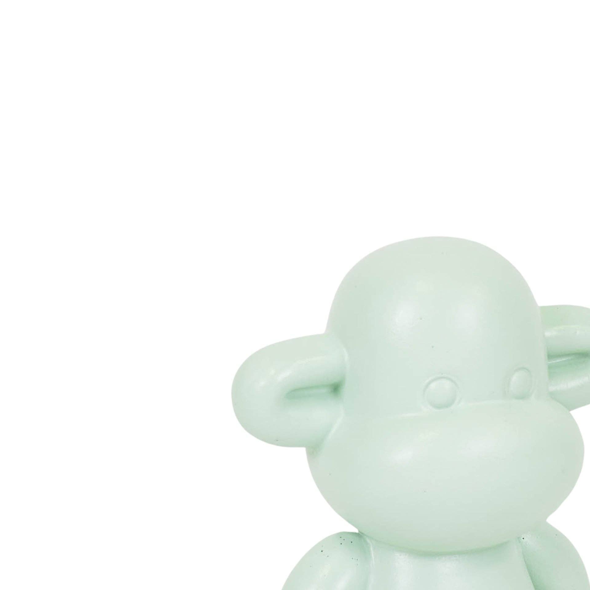 Ornamento - Statuetta Scimmia "La Leggenda" - Poliresina - Verde menta - 11x7x19cm