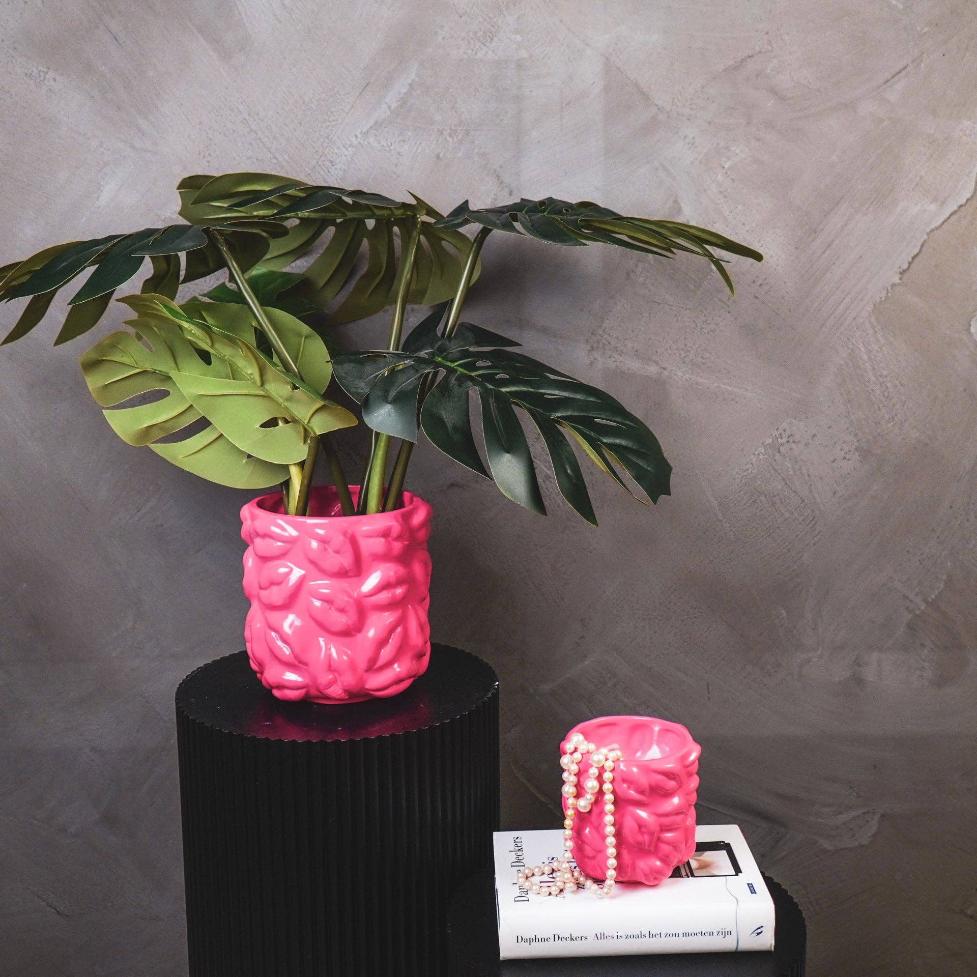 Pot - Kisses - Ceramic - Neon Pink - 11x11x11.5cm