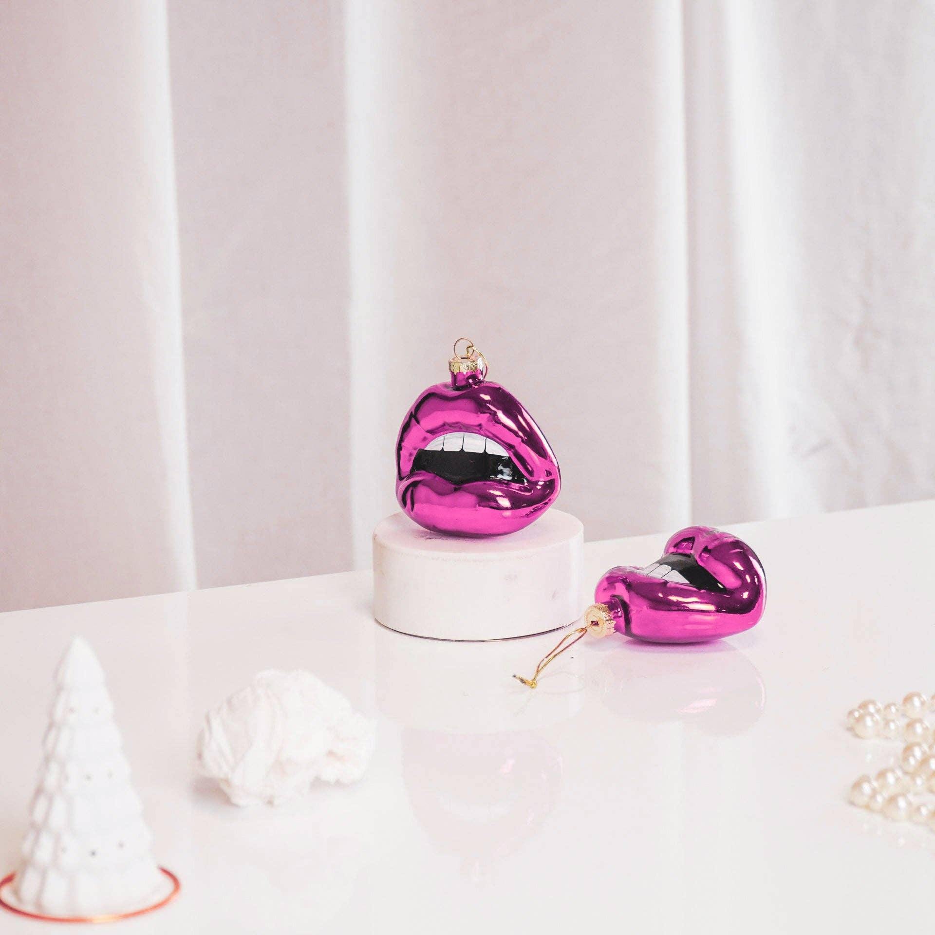 Boule de Noël Kiss Me Rose