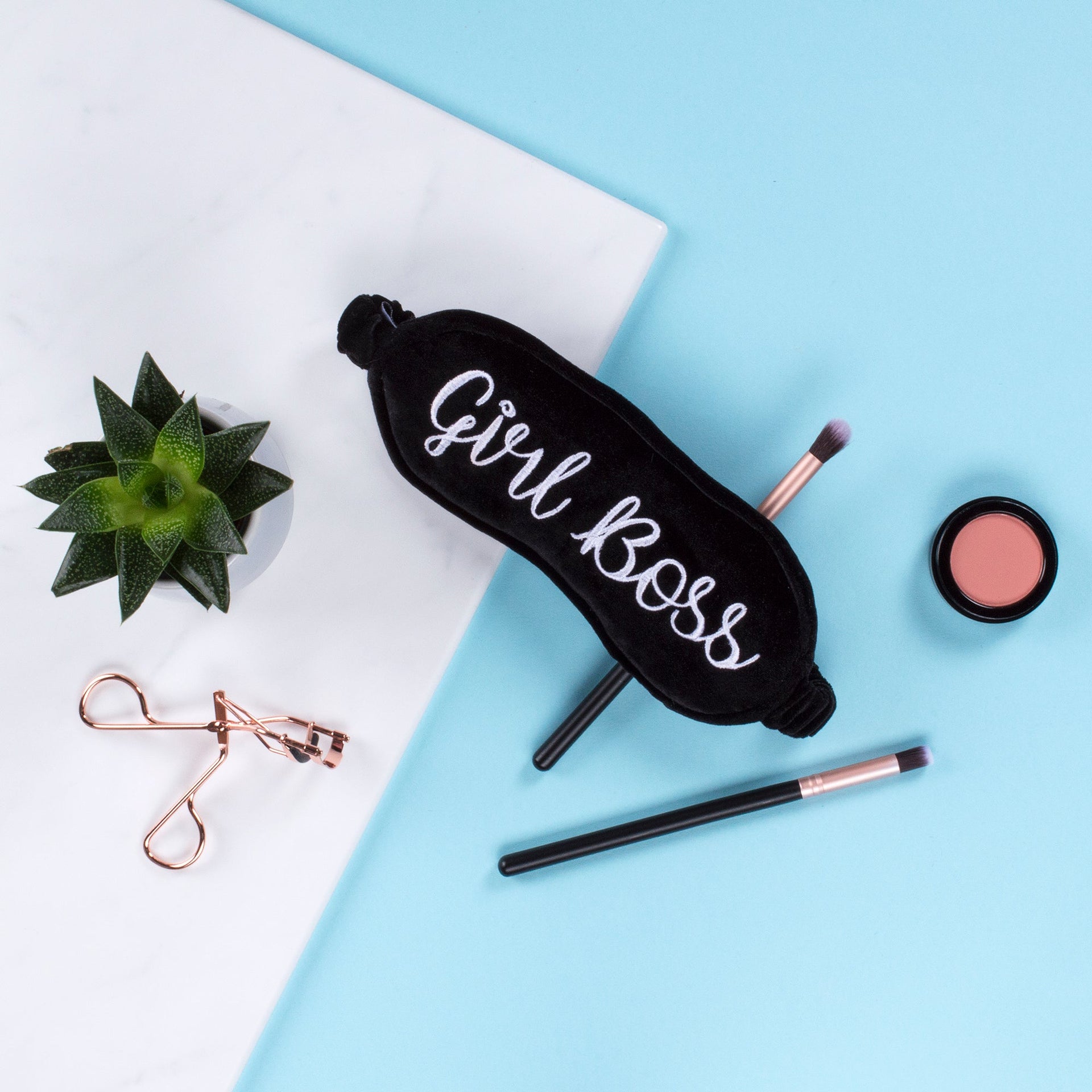 Masque de sommeil – Velvet – Girl Boss