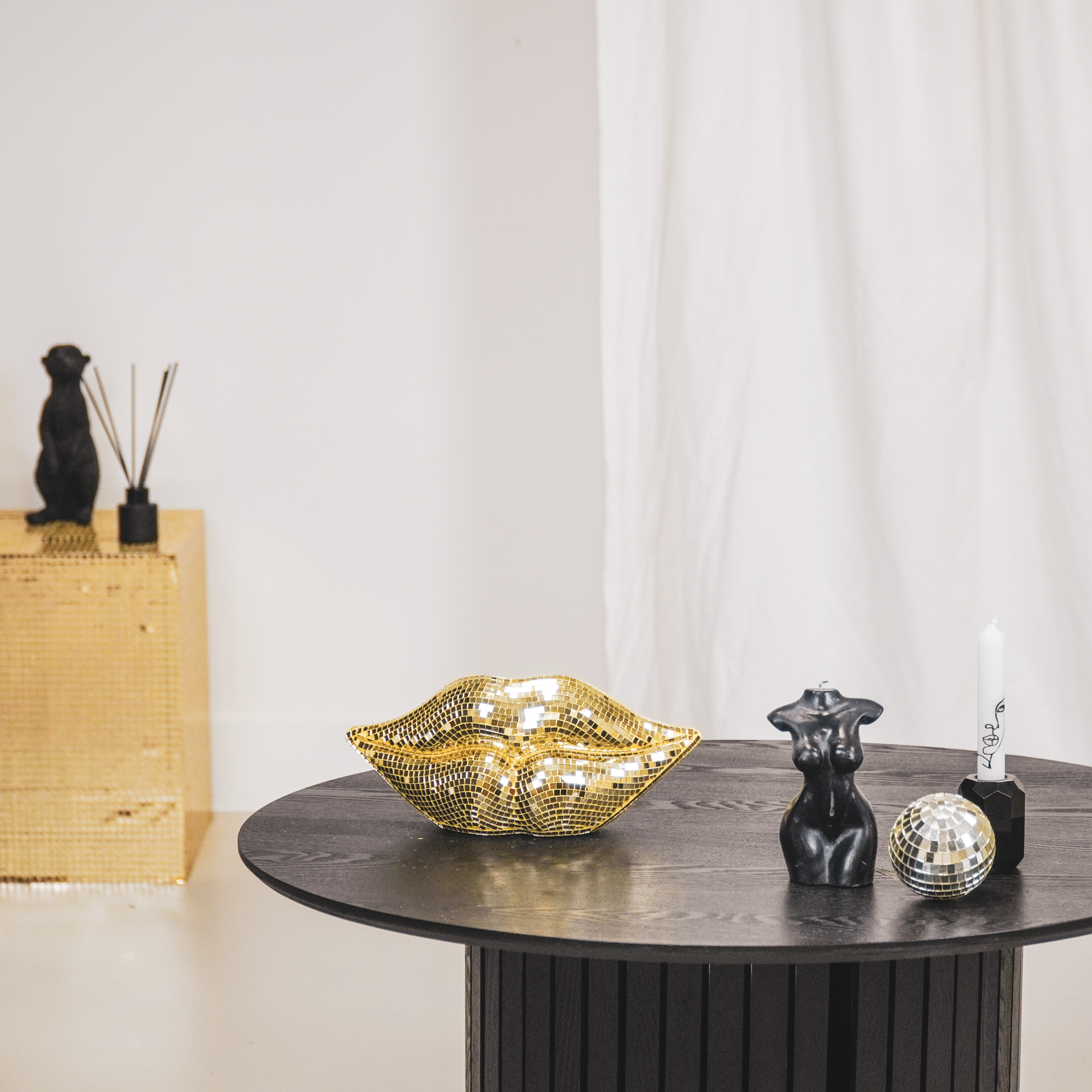 Ornamento - Disco - Labbra - Vetro - Oro - 29x10x13,5cm