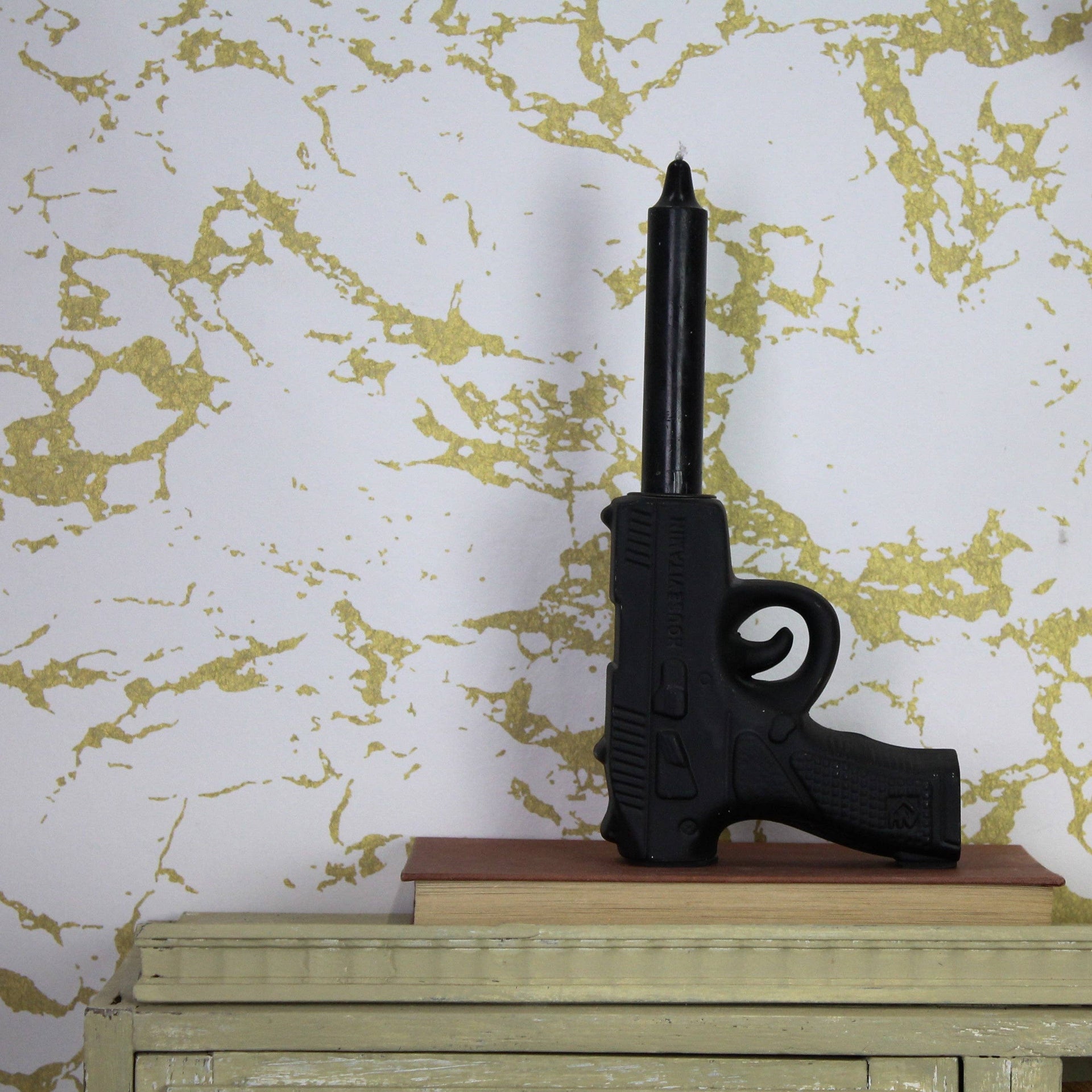 Portacandela - Pistola - Ceramica - Nero - 12x5x12cm