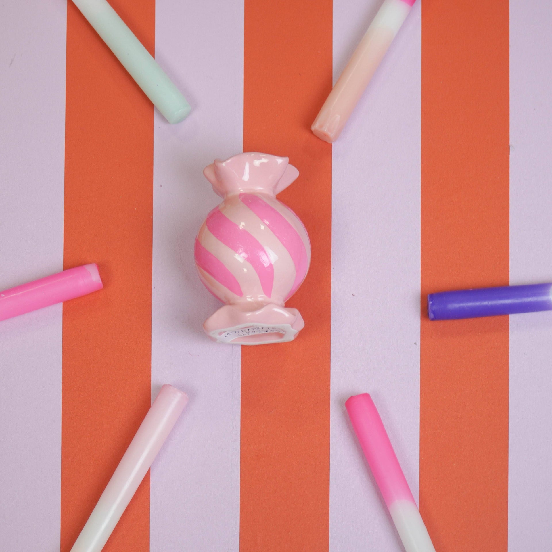 Round Toffee Candy Candle Holder - Ceramic - Pink/Neon - 8.5x8.5x13 cm