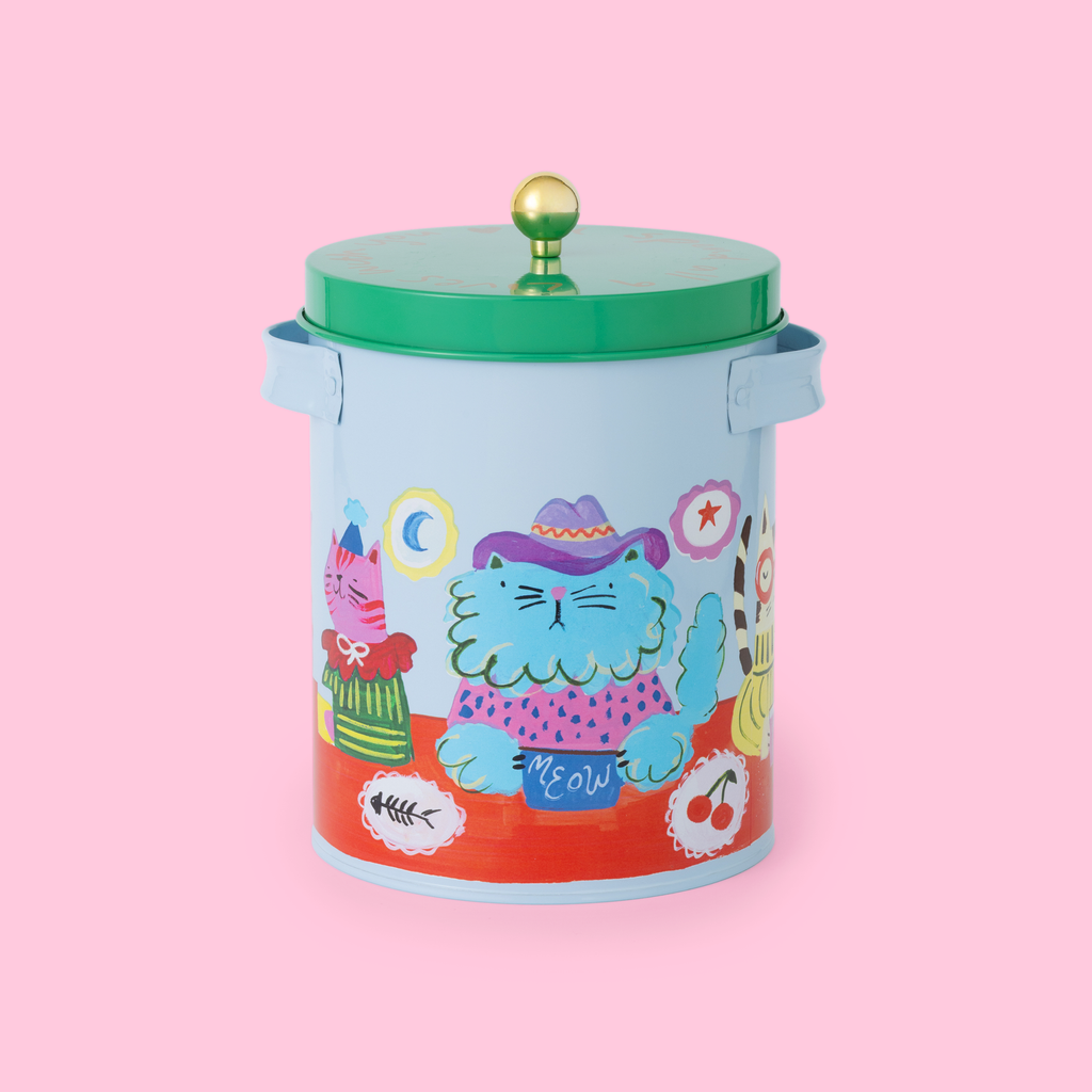 Cool Cat Club Storage Box & Scoop