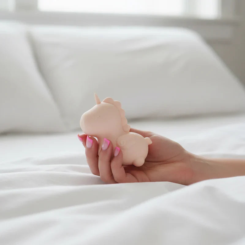 Heart Throb Pulsing Clitoral Vibrator